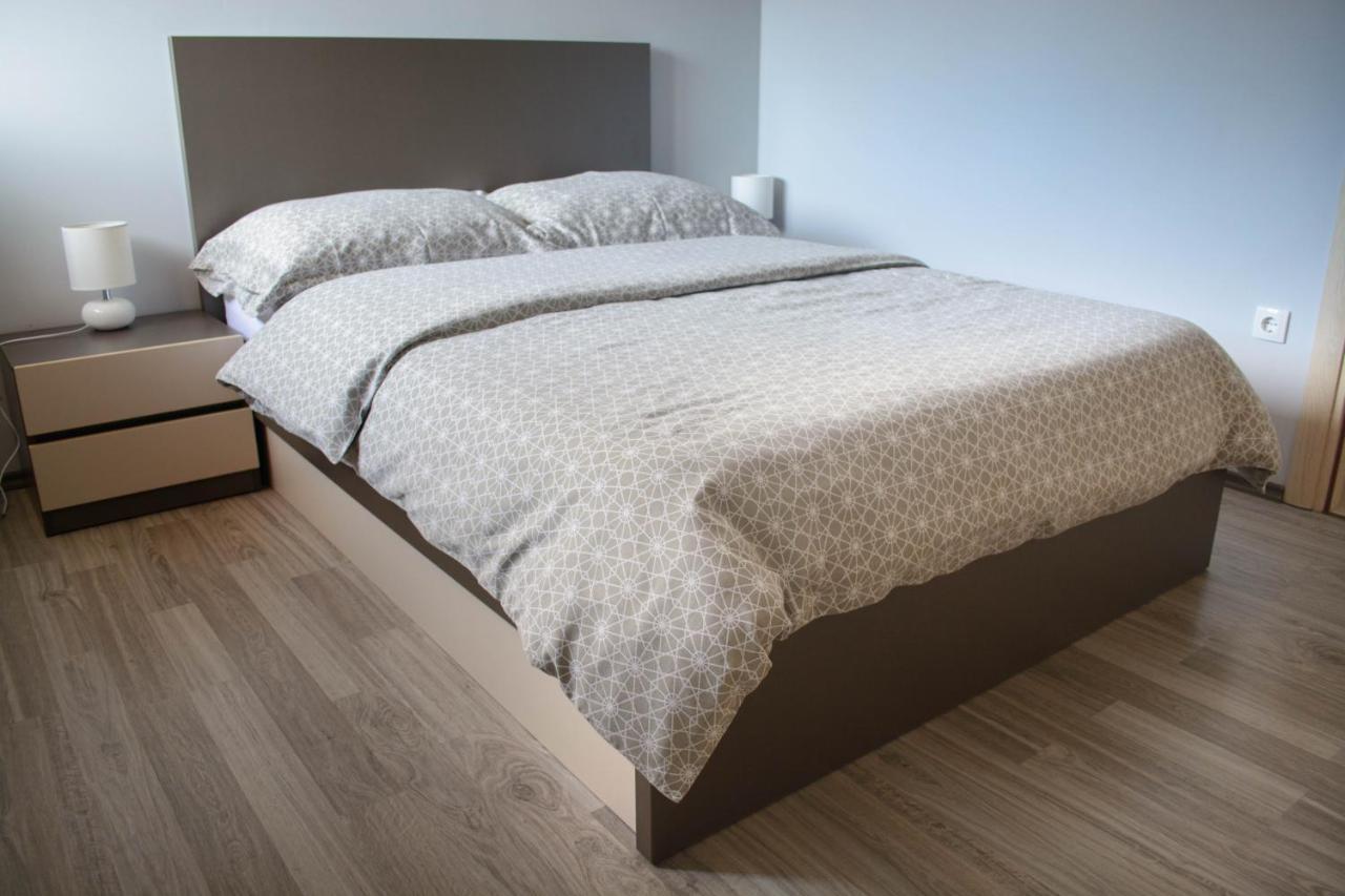 Apartmani Janjic Banja Luka Eksteriør billede